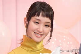 剛力彩芽、ピンクヘアから再び黒髪ショートに 「何色でも似合う」「素敵」と反響 画像