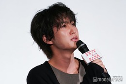 HiHi Jets橋本涼、サプライズに涙「こういうの弱いんです…」主演作続編決定への思いも語る【墜落JKと廃人教師 Lesson2】 画像