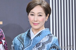 高島礼子、指を骨折していた 美脚ちらりゴルフ動画に反響「ウェア姿も美しい」 画像