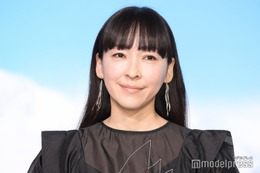 麻生久美子、夫撮影バースデーショット＆息子からの“手書き”メッセージに反響「貴重すぎる」マネージャーが公開 画像