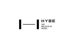 HYBE、フライト情報を違法売買した容疑者告訴 飛行機内での盗撮・ストーカー行為…悪質な迷惑行為受け 画像