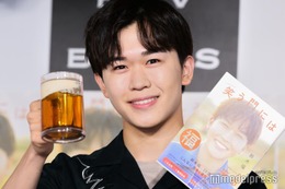 鈴木福、20歳誕生日は亀梨和也らから祝福受ける 一緒にお酒を飲みたい芸能人明かす 画像