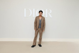 賀来賢人＆チャ・ウヌ＆TOMORROW X TOGETHERら、フランス・パリで「Dior」フロントロウ彩る 画像