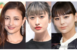 山田優、美人母・西内まりや・黒木メイサら集結 40歳バースデーショットが「豪華すぎて眩しい」「全員美しい」の声 画像