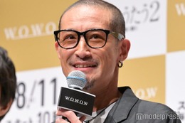 TOKIO松岡昌宏、丸刈り姿突如披露で会場どよめき「暑かったので」【密告はうたう2 警視庁監察ファイル】 画像