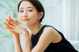 『自由でいいな』おばさん化していない40代女性に「彼女のように楽しく生きたい」 画像