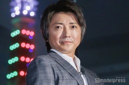 藤原竜也、舞台「ハリー・ポッター」100万人動員記念で東京タワー点灯 40歳超えてからの変化も明かす 画像