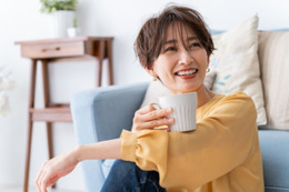 「10年経っても若々しい…」おばさん化しない人の特徴とは？ 画像