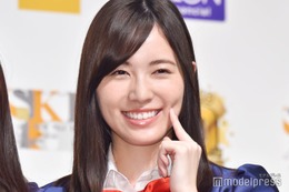 松井珠理奈、9年前との水着比較ショット公開「若返ってる気が…」美スタイルに絶賛の声 画像