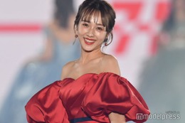 前田希美、ランジェリー姿で美ヒップ際立つ「セクシー」「スタイル抜群」と反響 画像