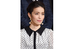 知念里奈、ばっさりカットの新ヘア披露「美人が際立つ」「可憐で素敵」と反響