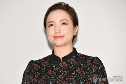 柳楽優弥の妻・豊田エリー、娘との2ショット公開「大きくなっててびっくり」「素敵な親子」 画像