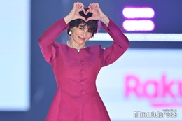 米倉涼子、シークレットゲストで11年ぶり「ガルアワ」降臨【GirlsAward 2024AW】 画像