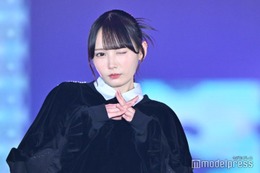 ≠ME鈴木瞳美、ウインクでアイドルオーラ全開【GirlsAward 2024AW】 画像