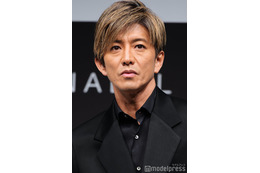 木村拓哉、エイジングケアアイテムの“家族シェア”に持論「年頃の女の子がお父さんが使っているやつと同じやつを使えるか…」 画像