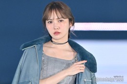 日向坂46加藤史帆、新ヘアで雰囲気ガラリ「ギャップすごい」「圧倒的透明感」 画像