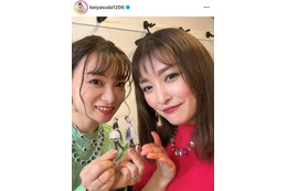 元モー娘。保田圭、石川梨華とパシャリ！笑顔SHOTに「母をしながら輝き続けててすごい」「めちゃめちゃ綺麗」の声 画像