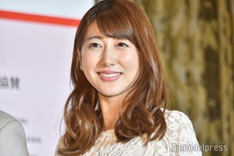 安めぐみ、娘2人とのプライベートショット公開「美人親子」「素敵な1枚」と反響 画像