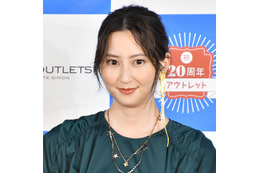 33歳の誕生日を迎えた河北麻友子、ほっそり美脚のタイツコーデに反響「可愛すぎます！」「私の憧れ」 画像