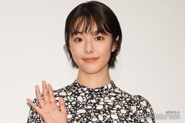 唐田えりか、ピンクショートヘアで雰囲気ガラリ「新鮮」「似合ってる」の声 画像