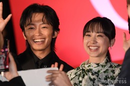 芦田愛菜、加藤清史郎との“水族館デート”で「ドーパミンが全開」カップル＆いじめられる役を同時期撮影していた【はたらく細胞】 画像