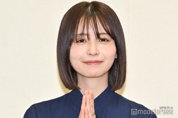 長濱ねる、美肩輝くウエディングドレス姿披露「可愛すぎる花嫁」「透明感すごい」と絶賛の声 画像