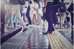 【駅で】慣れない土地で体調不良に。次の瞬間、駅員さんの”予想外の神対応”に「こんな優しい方がいるなんて」 画像