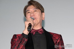 川崎麻世、デビュー当時「妹だと噂された」女優との2ショット公開 画像