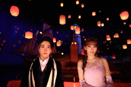 【紅白本番】ミセス大森元貴＆LE SSERAFIMサクラ、見つめ合うデュエット歌唱に反響「リアルラプンツェル」「幻想的で惹き込まれた」 画像