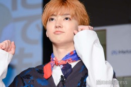 超特急ユーキ、女装姿の生誕グッズがトレンド入りの反響「天才」「ギャップすごい」 画像