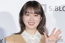 高山一実、乃木坂46卒業後の変化明かす ミニ丈ワンピで美脚披露 画像