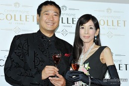 鎧塚俊彦氏、妻・川島なお美さんの私服で組んだコーデ披露「素敵すぎて涙が出た」「ベストカップル」の声 画像