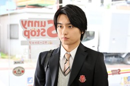 【御上先生 第2話】神崎、隣徳学院辞めた冴島に会いに行く 画像
