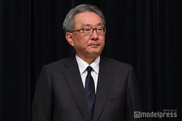 【フジ会見】中居正広への損害賠償請求に言及「可能性はゼロではない」 画像