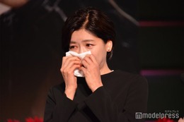 中山忍、姉・中山美穂さんの活躍は「羨ましくもありコンプレックス」お別れの会で思い出語り涙浮かべる 画像