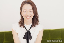 フジ内田嶺衣奈アナ、第1子のお宮参りへ「口元が似てる」「泣き顔もかわいい」と反響 画像