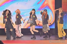 UN1CON「ガルアワ」登場 人気キャラ・ゲルぴよとのコラボステージ【GirlsAward 2025SS】