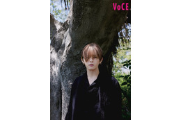 Hey! Say! JUMP山田涼介、凛々しく佇む儚い姿「VOCE」連載企画登場