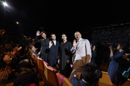 吉沢亮＆横浜流星、カンヌで涙「国宝」公式上映で6分間スタオベ続く熱狂ぶり