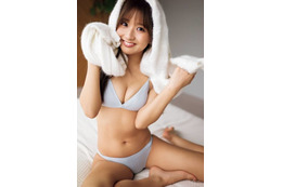 森脇梨々夏、美バスト際立つふわふわバスタオルSHOTにドキッ！ピュアな魅力が弾ける