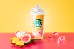 スタバ新作「My フルーツ3 フラペチーノ ゴールデン パイン & グアバ ヨーグルト」全国28の取り扱い店舗に登場 画像