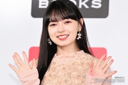 アンジュルム卒業の上國料萌衣、デコルテ輝く豪華ドレス姿に反響「本物の姫」「まさにプリンセス」