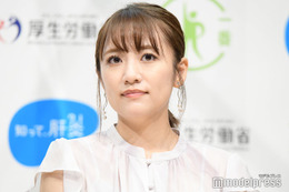 高橋みなみ、オフショルワンピで美デコルテ披露「可愛すぎる」「輝いてる」の声 画像