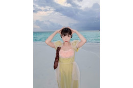 人気YouTuberあさぎーにょ、水着姿でモルディブ満喫「スタイルの良さ際立ってる」「どのコーデも可愛い」の声 画像