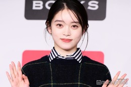 高石あかり、ワンショルドレスで美肩見せ「女神」「スタイル良い」の声