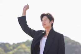 「初恋DOGs」初回、韓国アイドルサプライズ出演に視聴者驚き「びっくり」「贅沢すぎる」 画像