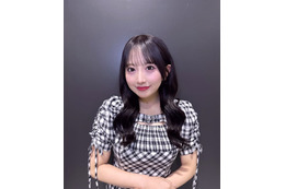 “握手会にヲタク1人”SKE48相川暖花、ミニスカから美脚披露「可愛い」「癖強い」と反響