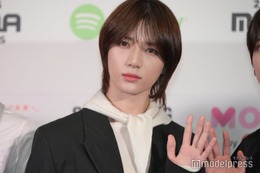 TXTボムギュ、日本のオフィス街に出没 街中ショットに「聖地爆誕」「お茶目で可愛い」の声 画像