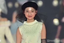 上西星来、美背中大胆披露 肌見せ私服ショットに「ヘルシーで素敵」「センス抜群」と反響 画像