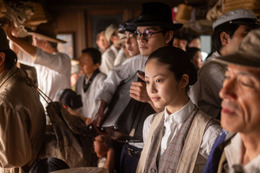 朝ドラ「あんぱん」“顔出し＆セリフなし”登場シーン約10秒の人物に反響「ついにきた」「OPの名前見ただけで感動」 画像